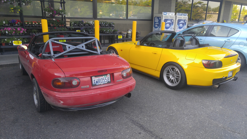 Beautiful car, with tasteful modifications, but I think I win the rollbar comparison...
